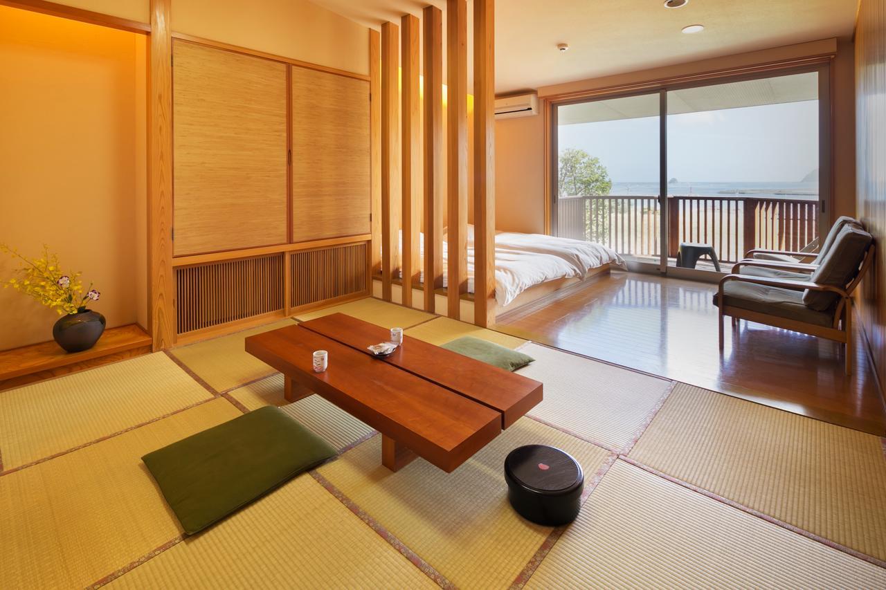 Sazareishi Takashima Hotel Nobeoka Exterior photo